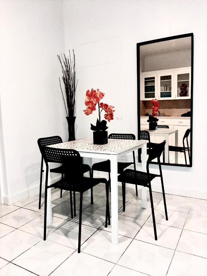 Hallandale Studio With Pool Apartment Hallandale Beach Bagian luar foto